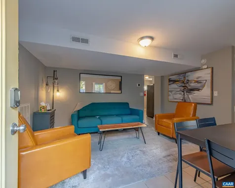 1304 Belleview Avenue Charlottesville VA 22901
