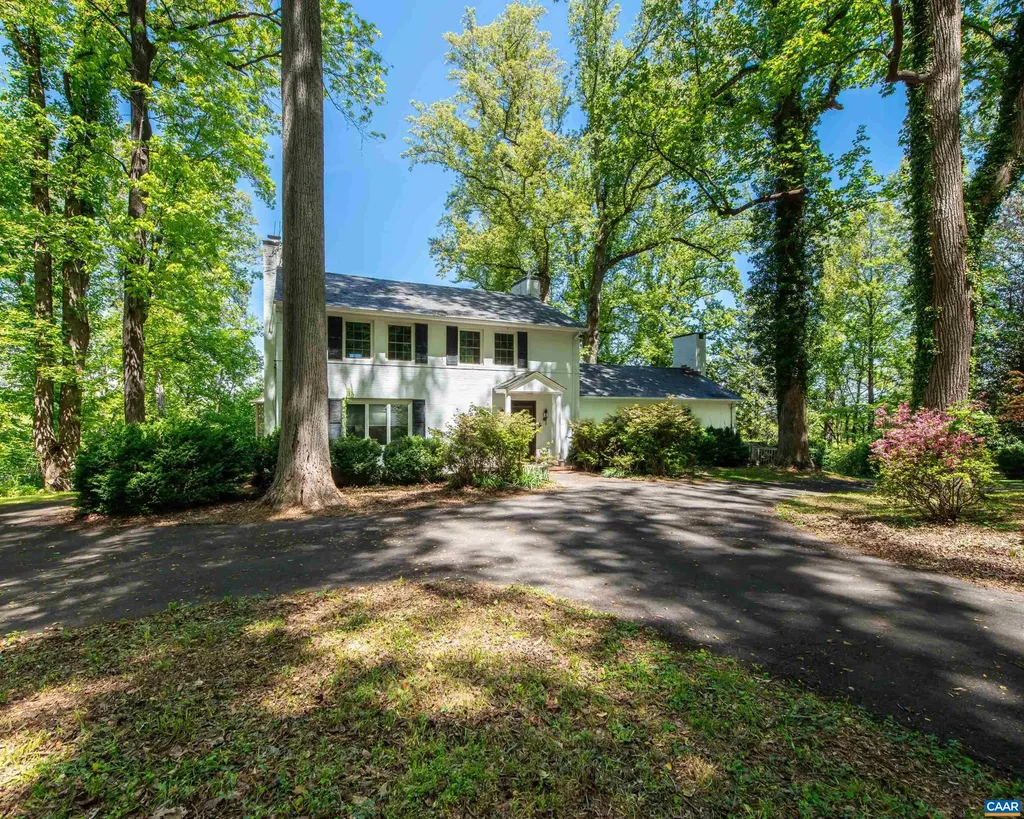 10070 Barnetts Ford Road Orange VA 22960