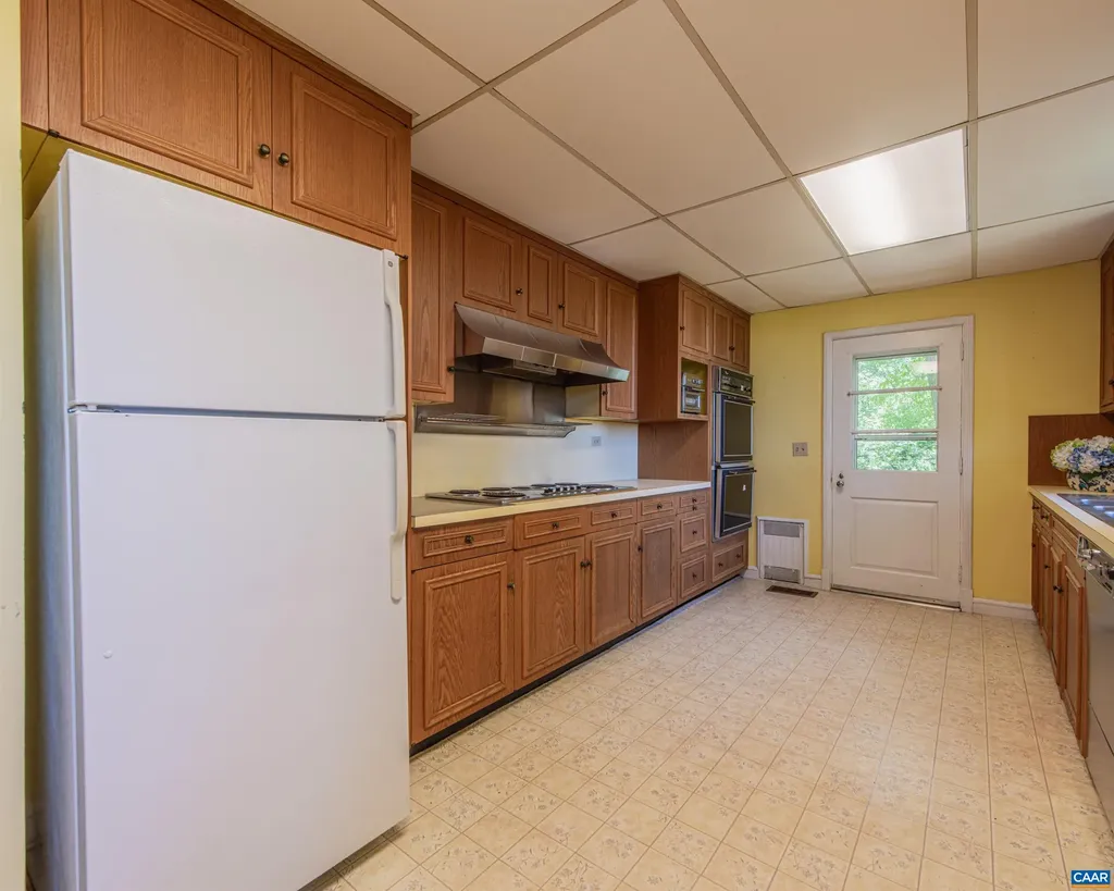 10070 Barnetts Ford Road Orange VA 22960