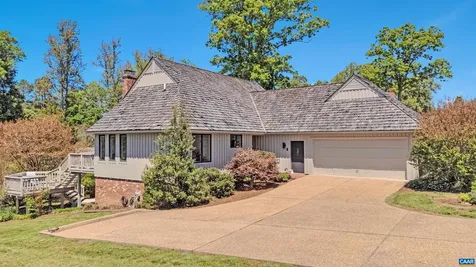 304 Club Road Louisa VA 23093