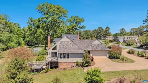 304 Club Road Louisa VA 23093