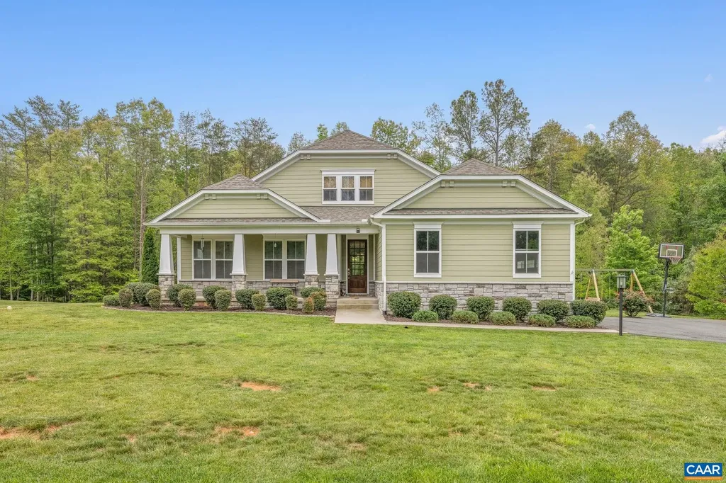 271 Two Rivers Drive Troy VA 22974
