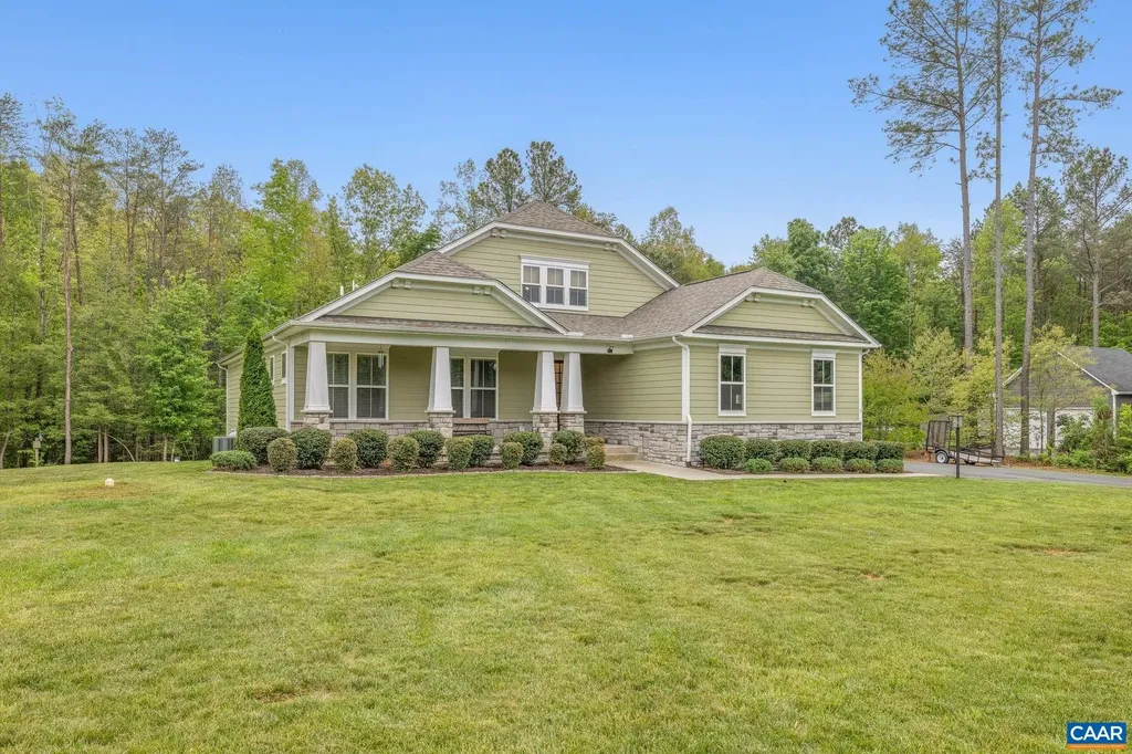 271 Two Rivers Drive Troy VA 22974