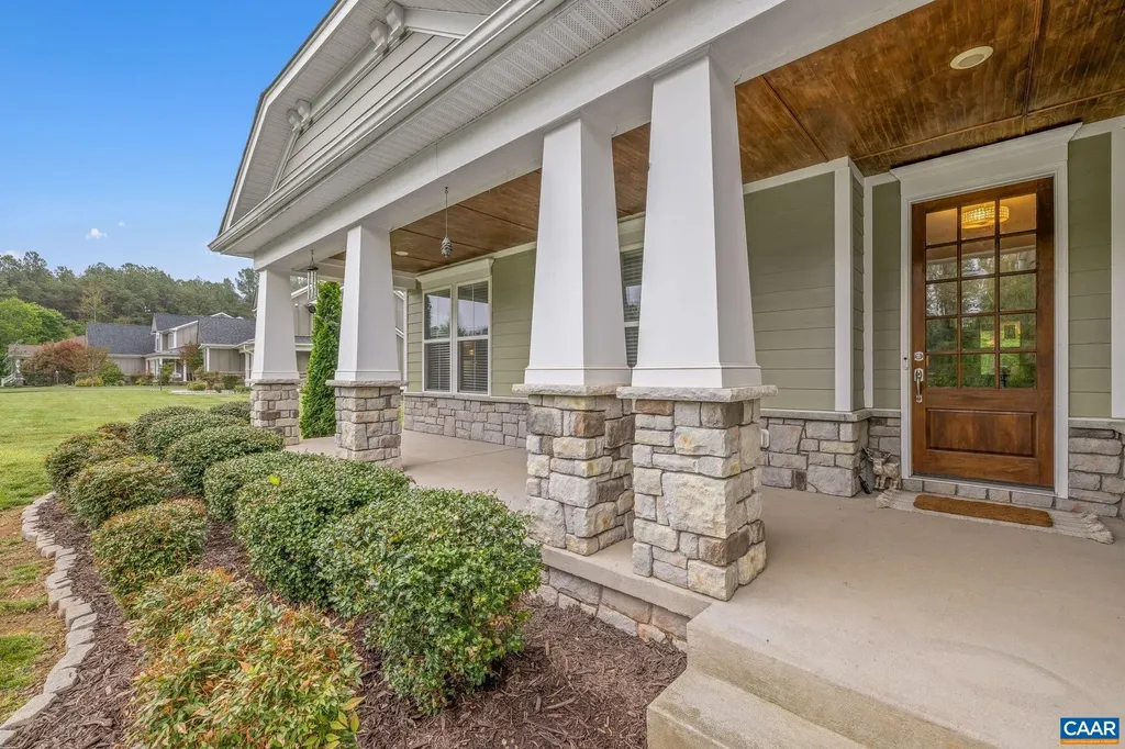271 Two Rivers Drive Troy VA 22974