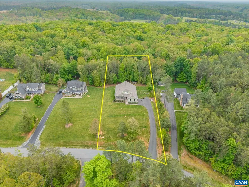 271 Two Rivers Drive Troy VA 22974