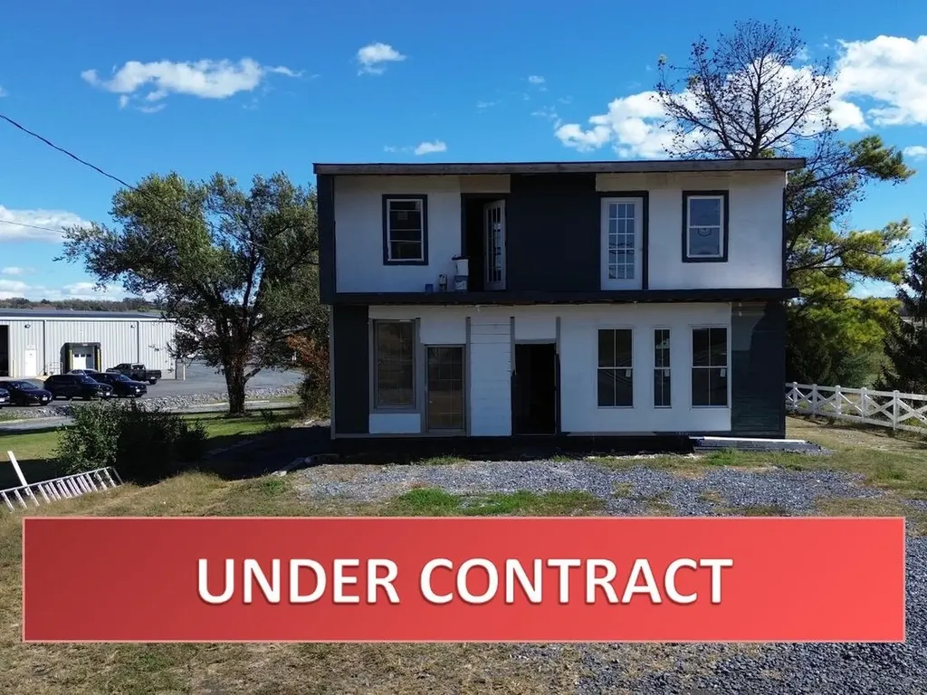 4861 South Valley Pike Rockingham VA 22801