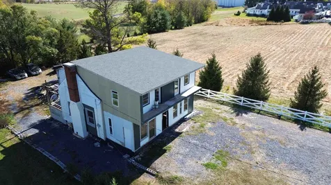 4861 South Valley Pike Rockingham VA 22801