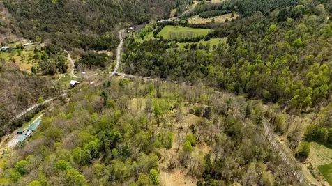 24 Strauter Road Franklin WV 26807