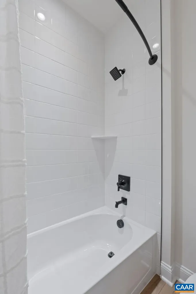 3419 Ashlin Cove Charlottesville VA 22901