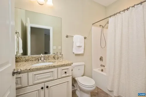 265 Windsor Drive Fishersville VA 22939