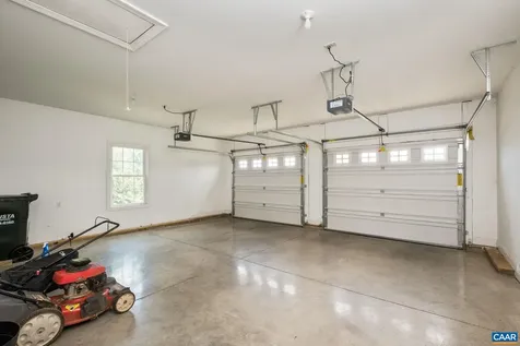 265 Windsor Drive Fishersville VA 22939