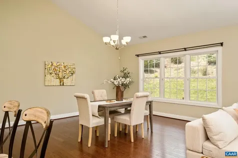 265 Windsor Drive Fishersville VA 22939