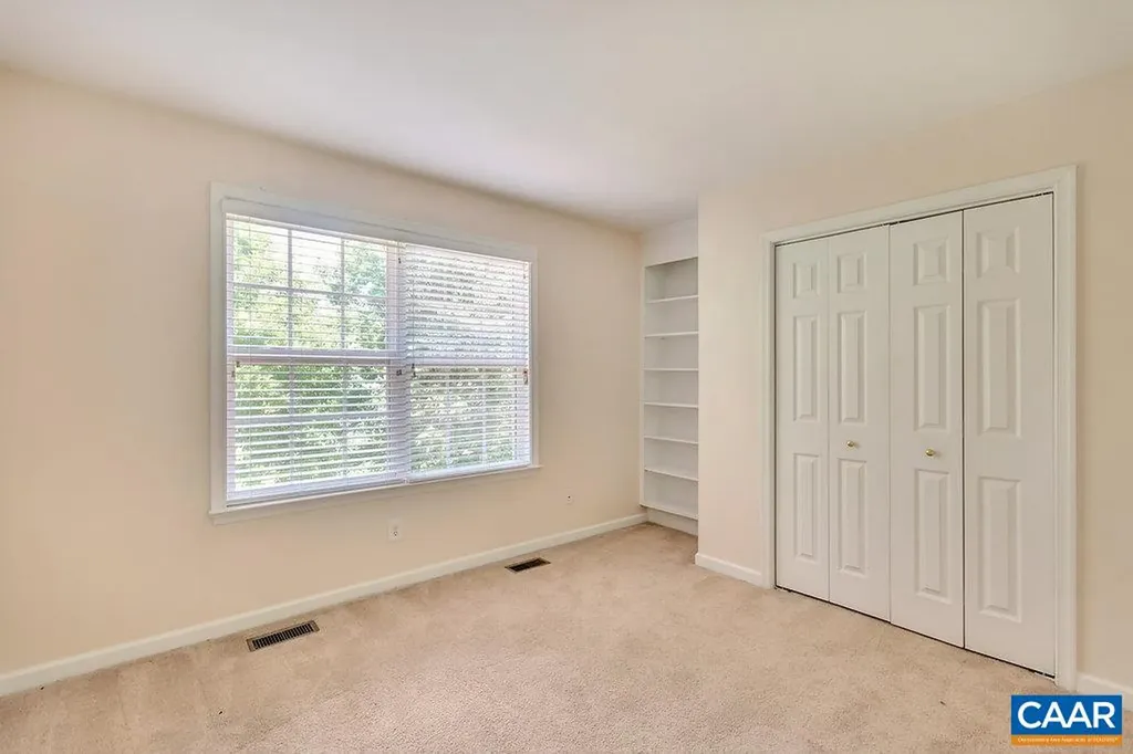 315 Pleasant Place Charlottesville VA 22911