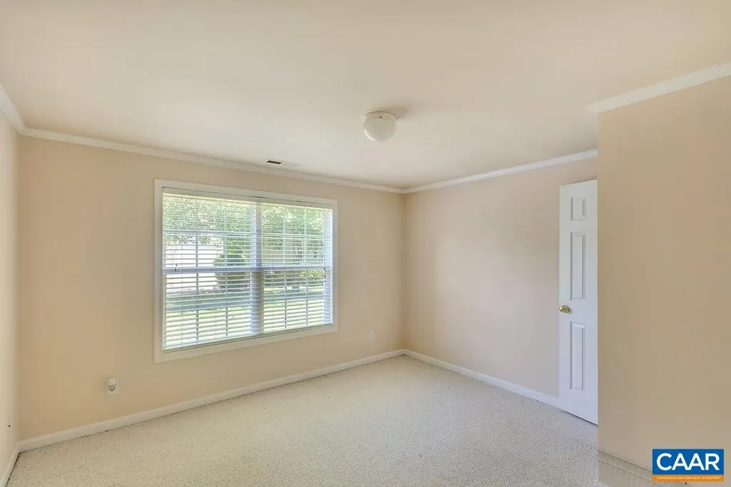 315 Pleasant Place Charlottesville VA 22911