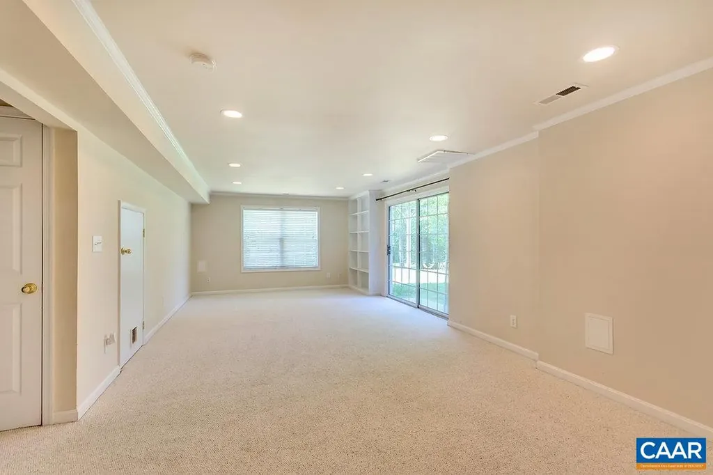 315 Pleasant Place Charlottesville VA 22911