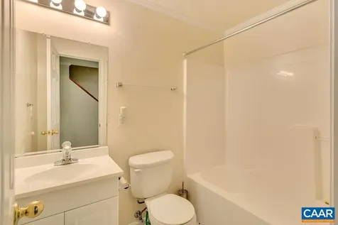 315 Pleasant Place Charlottesville VA 22911