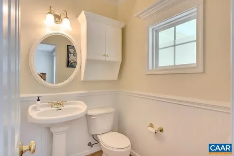 315 Pleasant Place Charlottesville VA 22911