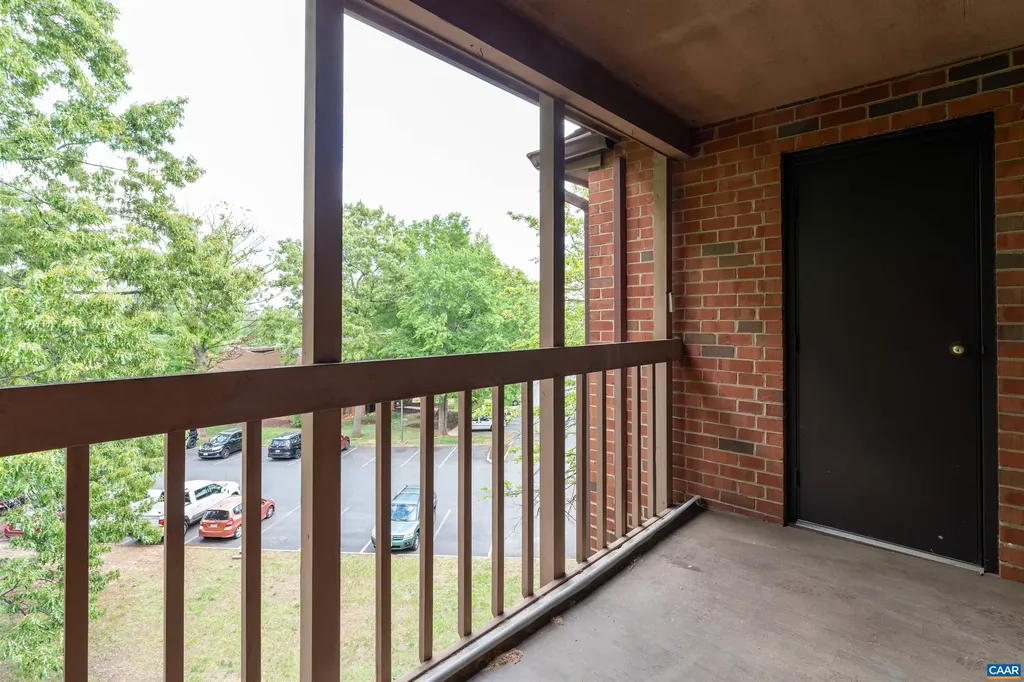 101 Turtle Creek Road Charlottesville VA 22901