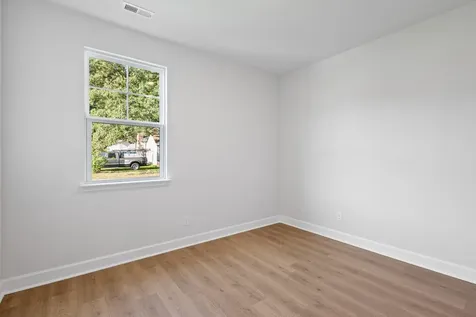 12 Avonwoods Court Staunton VA 24401
