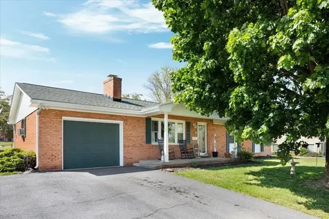 9943 Massanutten Avenue New Market VA 22844