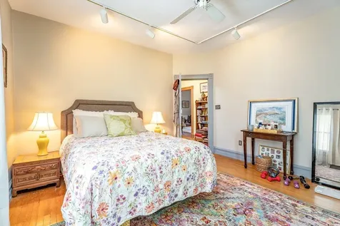 14 Coalter Street S Staunton VA 24401