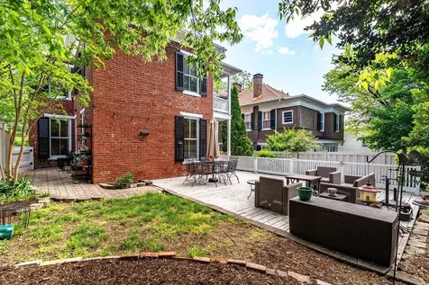 14 Coalter Street S Staunton VA 24401