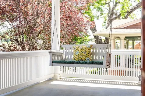 14 Coalter Street S Staunton VA 24401