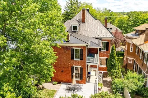 14 Coalter Street S Staunton VA 24401