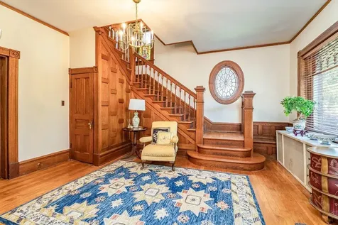 14 Coalter Street S Staunton VA 24401