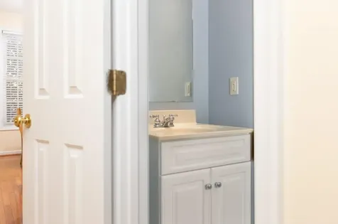 2984 Crystal Spring Lane Rockingham VA 22801