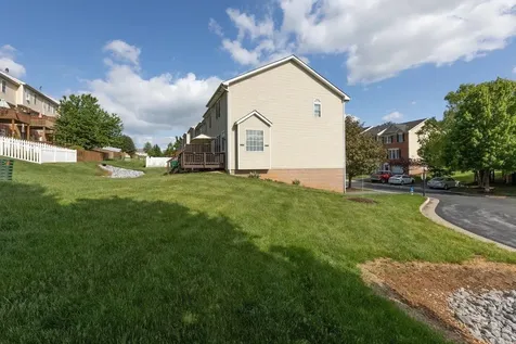2984 Crystal Spring Lane Rockingham VA 22801