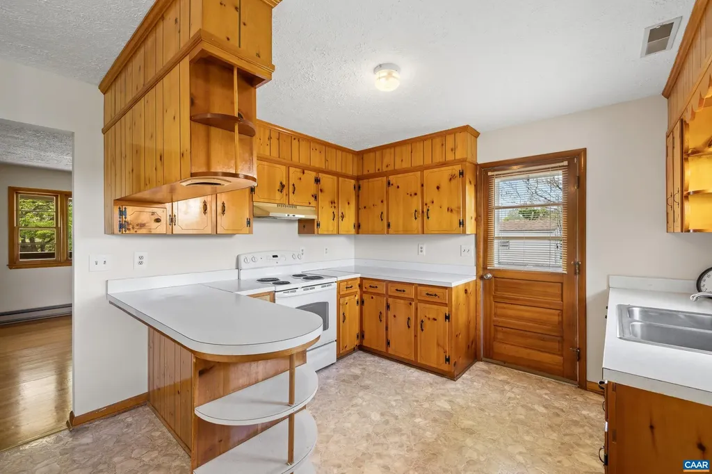 653 Celt Road Stanardsville VA 22973