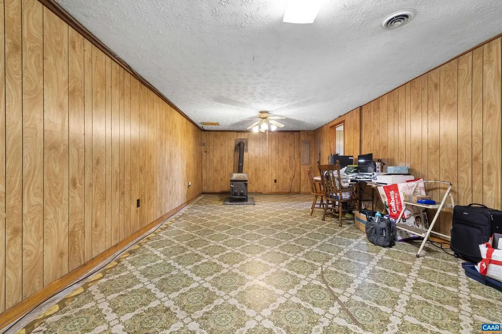 653 Celt Road Stanardsville VA 22973