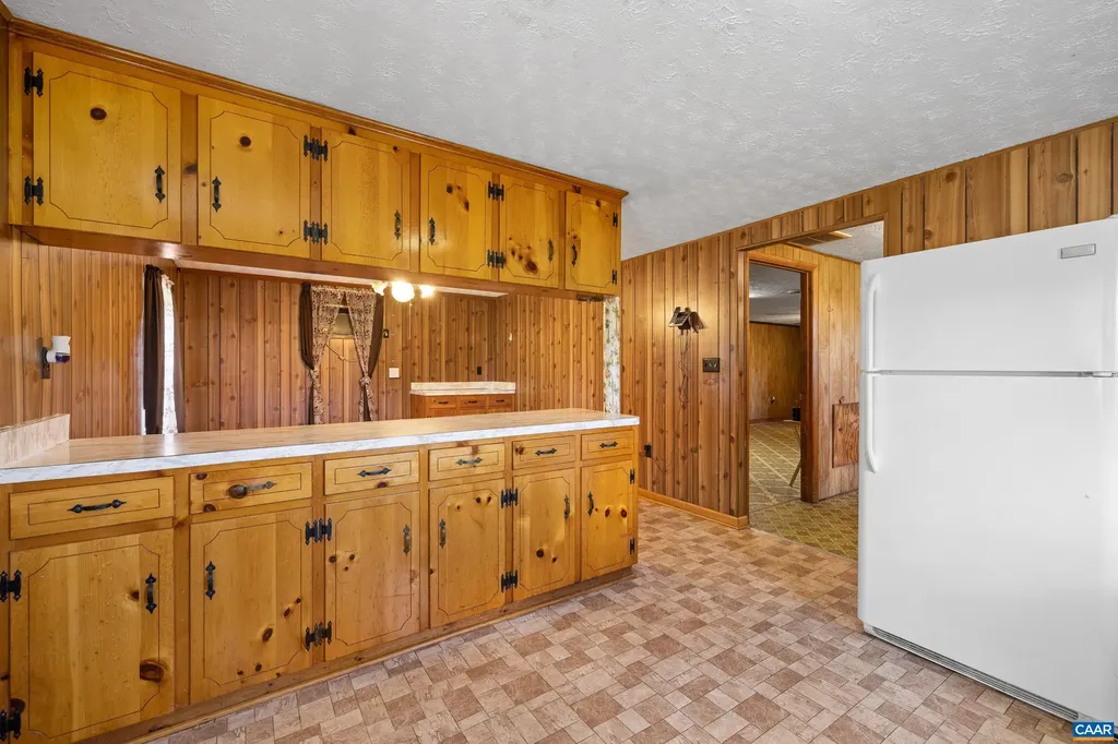 653 Celt Road Stanardsville VA 22973