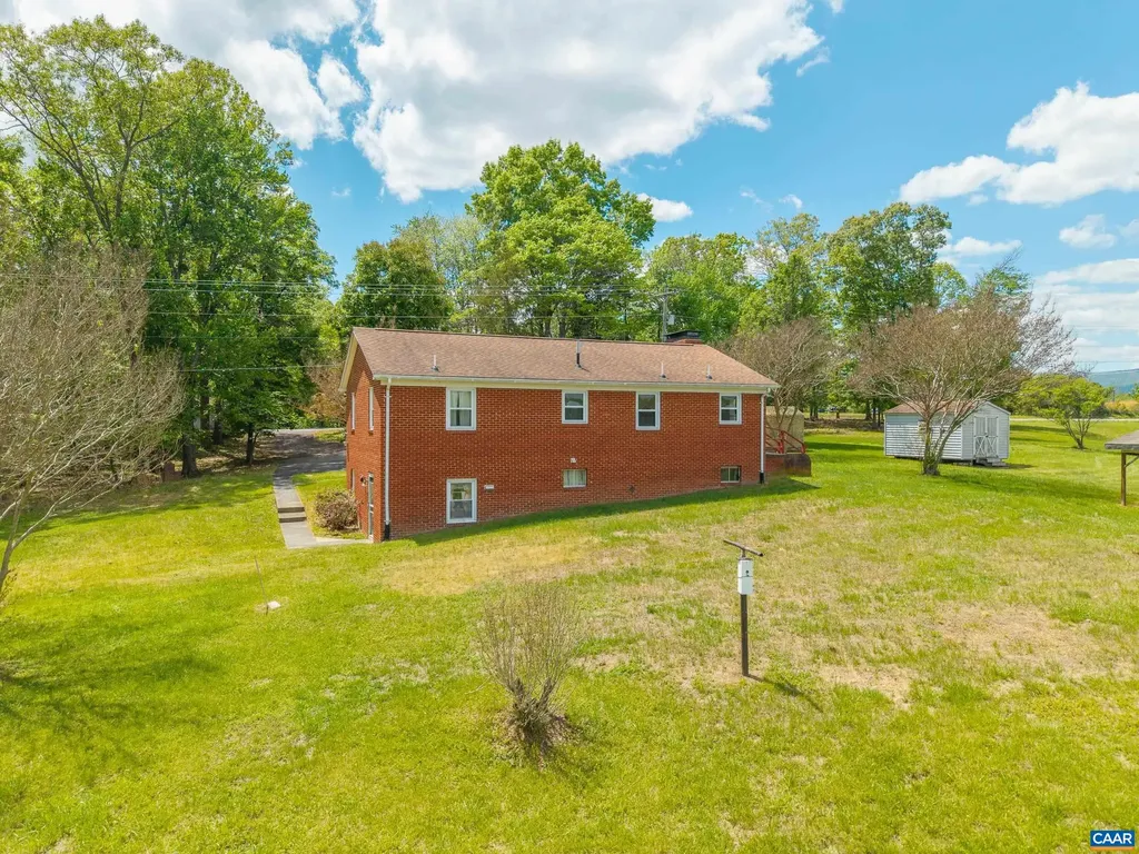 653 Celt Road Stanardsville VA 22973