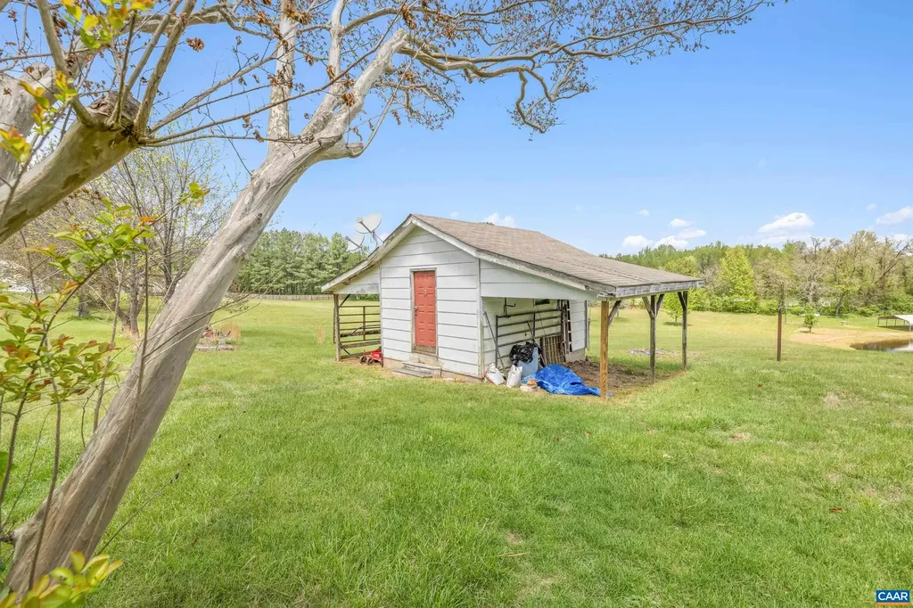 653 Celt Road Stanardsville VA 22973