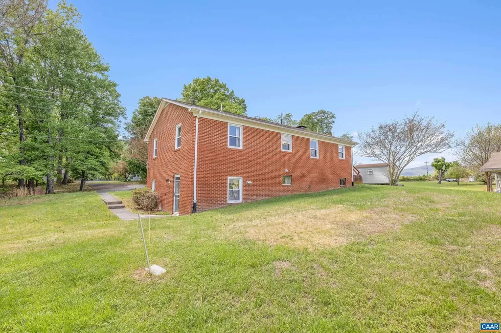 653 Celt Road Stanardsville VA 22973