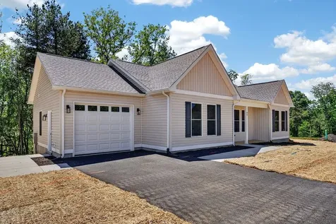 88 Upland Court Stuarts Draft VA 24476