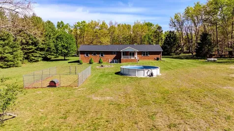 182 Mikes Knob Lane Waynesboro VA 22980