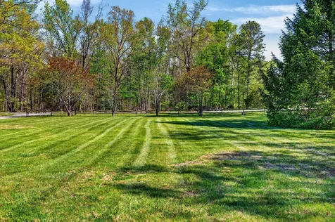 182 Mikes Knob Lane Waynesboro VA 22980