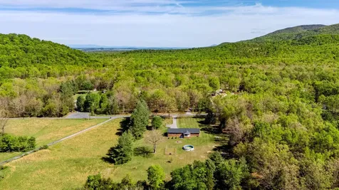 182 Mikes Knob Lane Waynesboro VA 22980