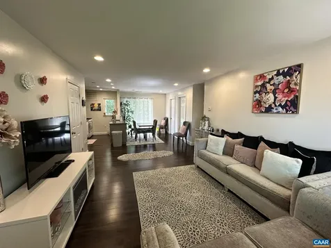 2412 Barracks Place Charlottesville VA 22901
