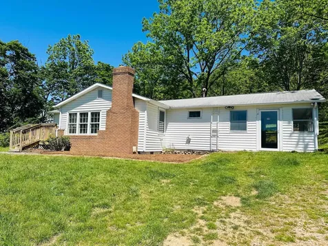79 Rocky Lane Stuarts Draft VA 24477