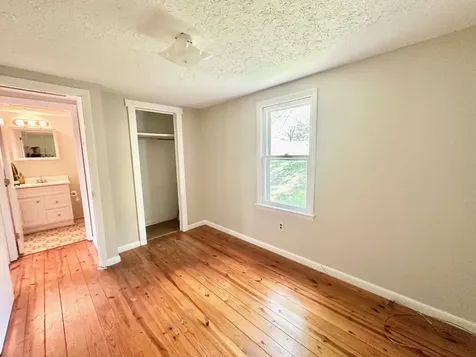 79 Rocky Lane Stuarts Draft VA 24477