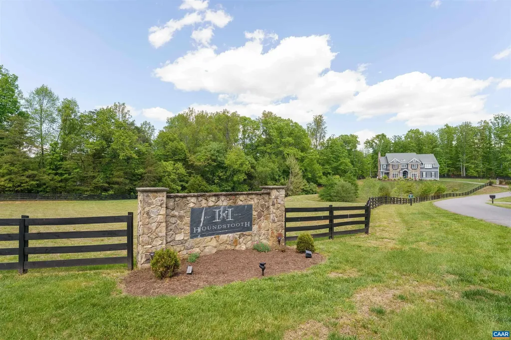421 Houndstooth Court Charlottesville VA 22901