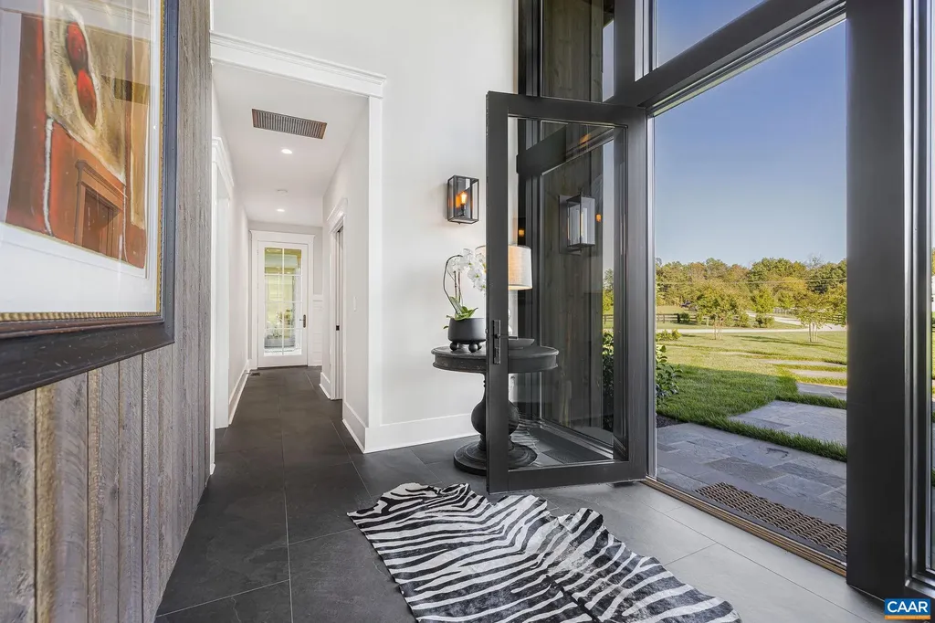 320 Barn House Lane Charlottesville VA 22901