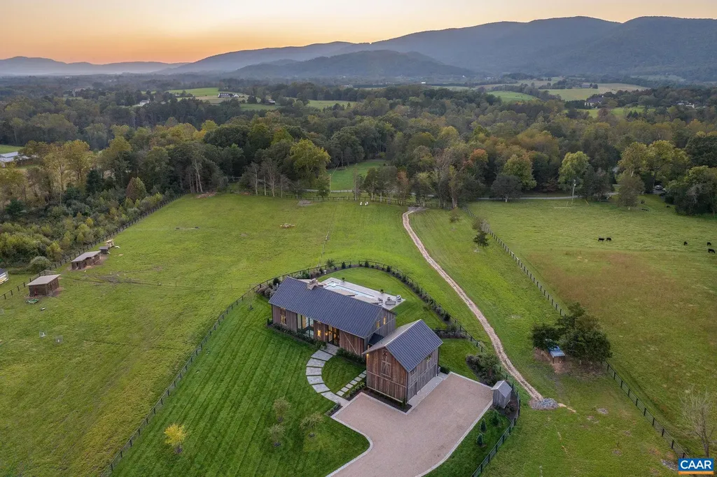 320 Barn House Lane Charlottesville VA 22901