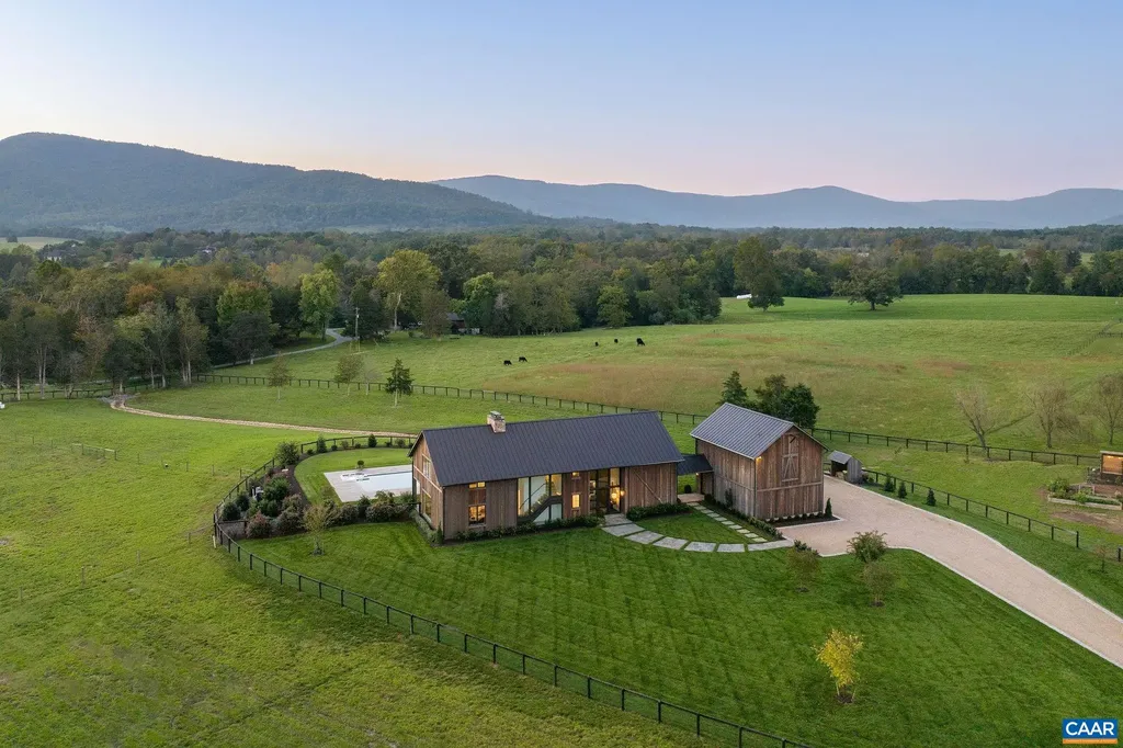 320 Barn House Lane Charlottesville VA 22901
