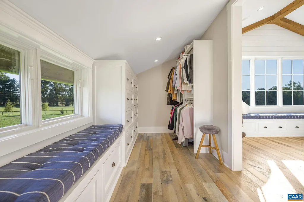 320 Barn House Lane Charlottesville VA 22901