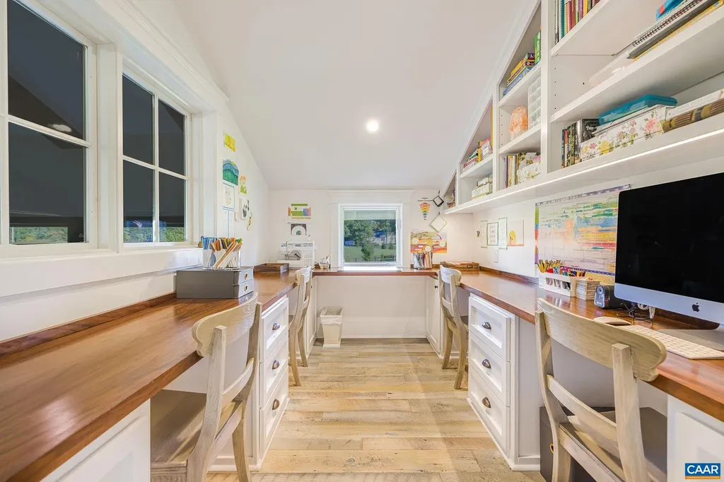320 Barn House Lane Charlottesville VA 22901